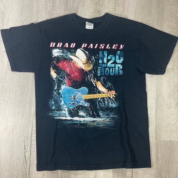 Gildan Other - Brad Paisley Shirt Adult Medium Black Short Sleeve H2O Frozen Over Tour Men's